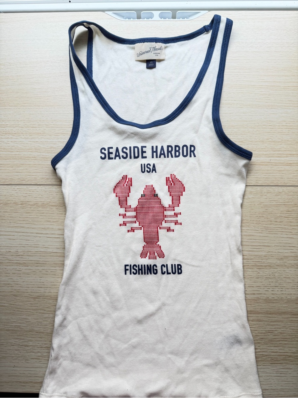 Vintage-Inspired Seaside Harbor Lobster Tank Top - White & Navy